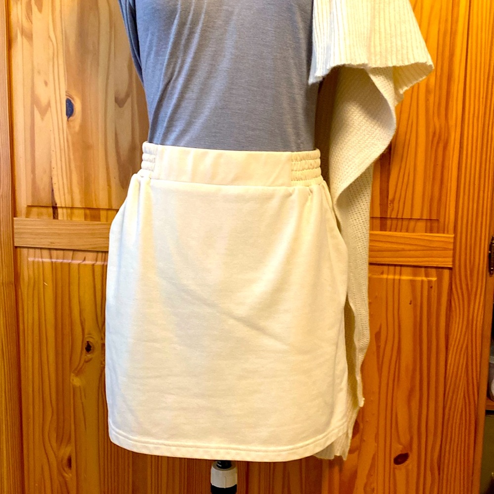 Heyson cotton/poly blend skirt